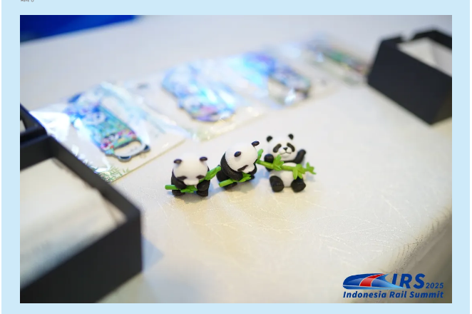 Ebpay智能亮相2025印尼轨道交通国际峰会-首日现场洽谈火热_10.png